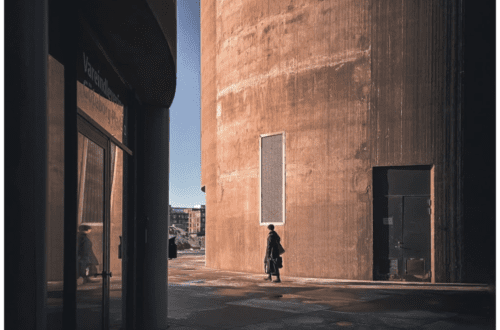 mobile street