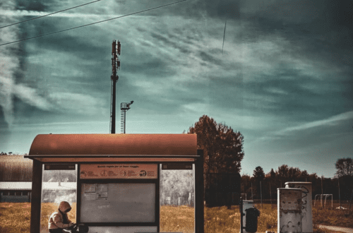 mobile bus shelter